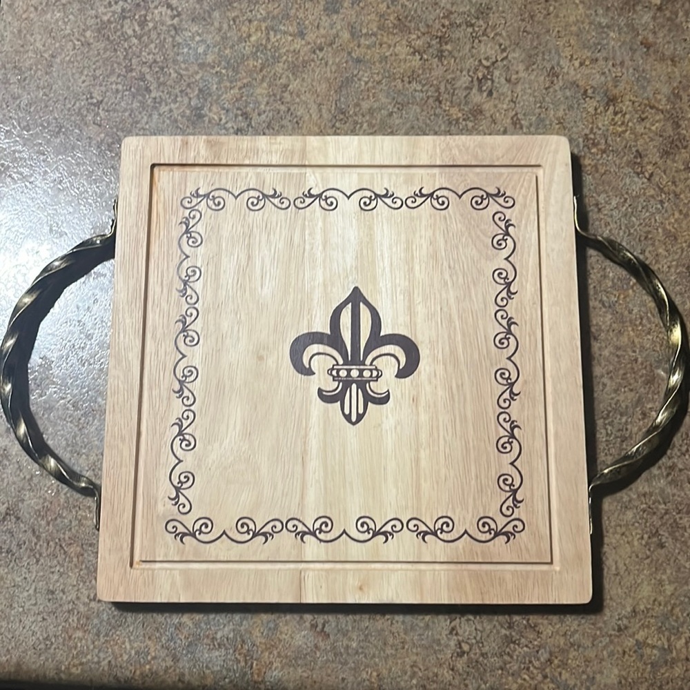 Decorative cutting board